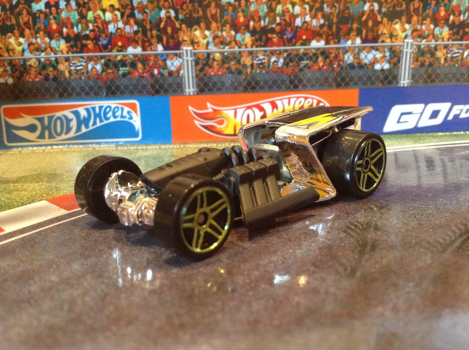 JULIAN'S HOT WHEELS BLOG ZRod (New for 2016 Super Chromes)