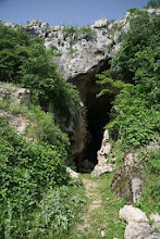 Azıx  Mağarası