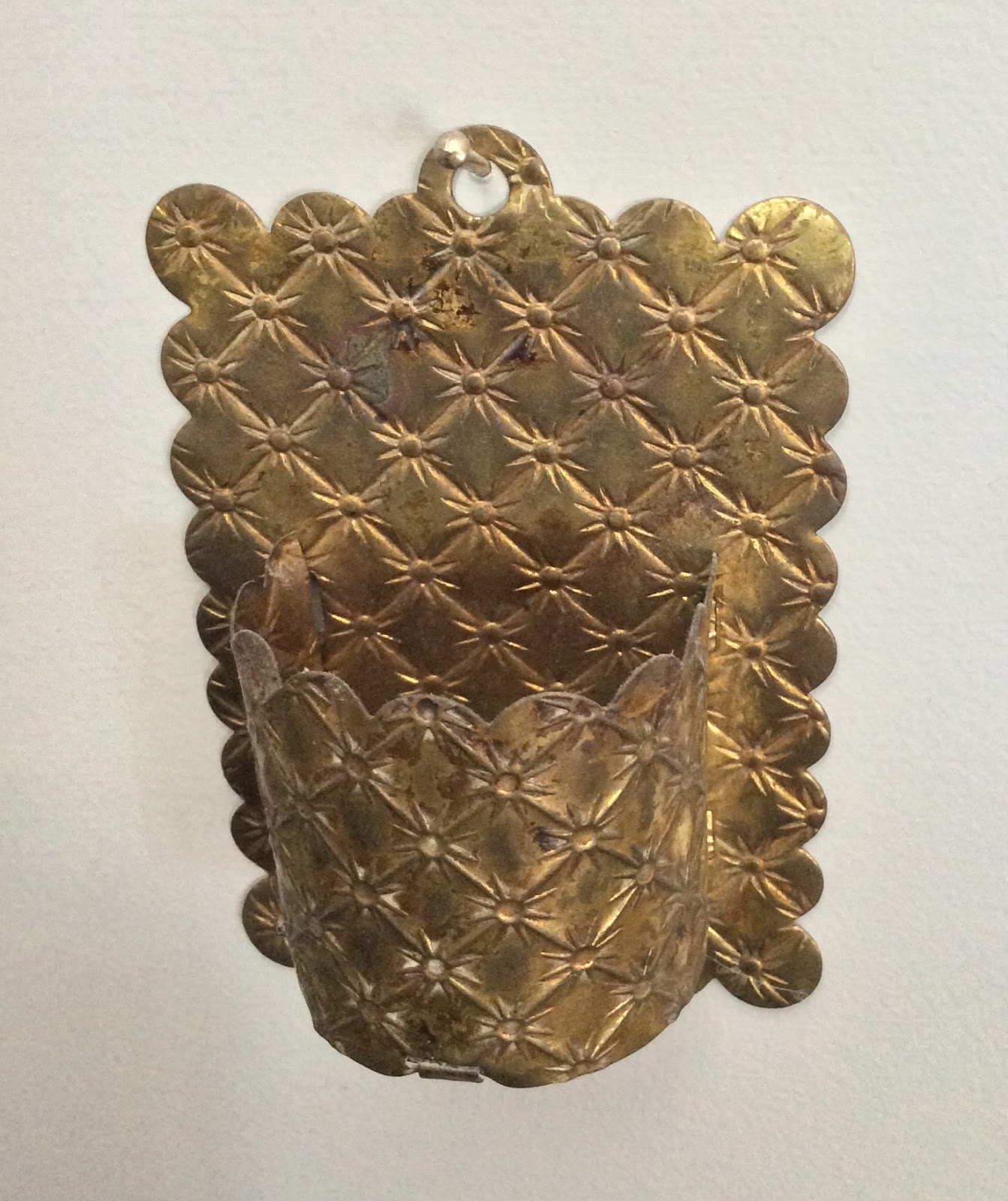 Antique Hunter: Victorian Match Holder No. 4