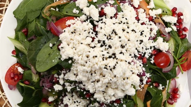 narlı lor peynirli salata nurselin evi salata tarifleri