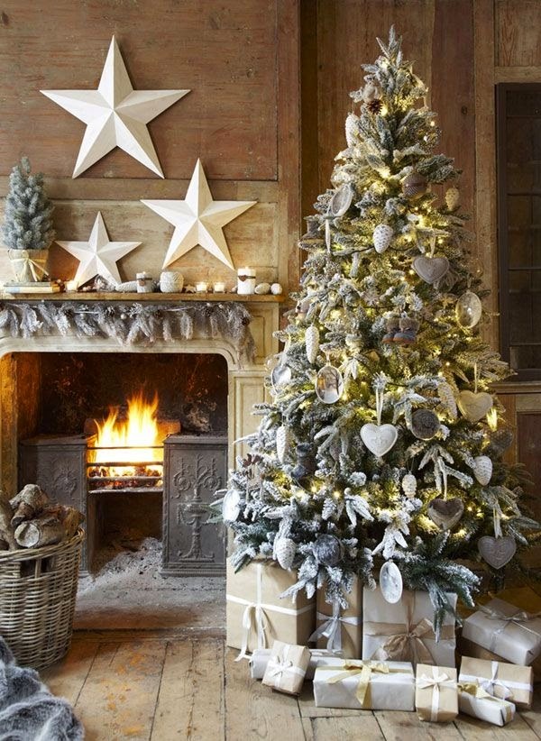 More tips for decorating the Christmas tree in 2015