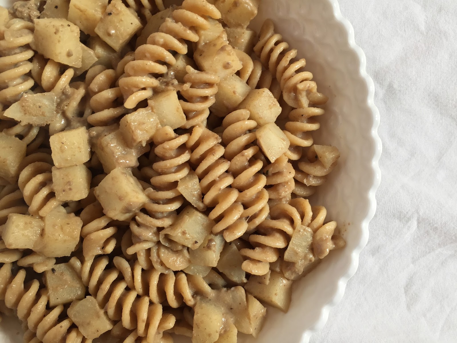 Inglourious Bananas Pasta with Chicken Liver Pâté and Turnips // Pasta con pâté di fegatini di