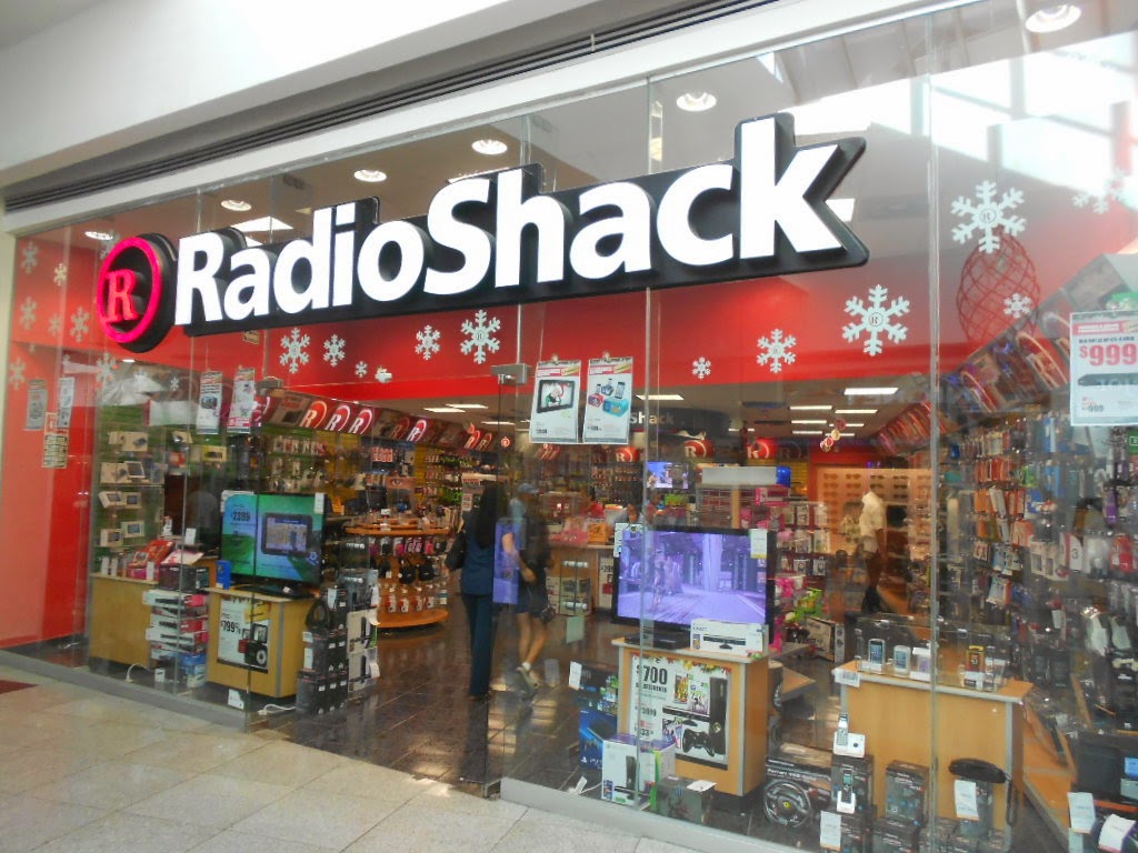 Semaj's Blog your Blog Radio Shack Goes into Bankruptcy