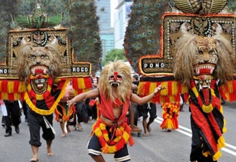 Hasil gambar untuk gambar reog ponorogo