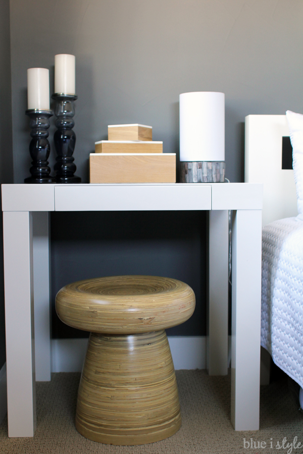 {five minute friday} An Easy Trick to Hide Lamp Cords Blue i Style