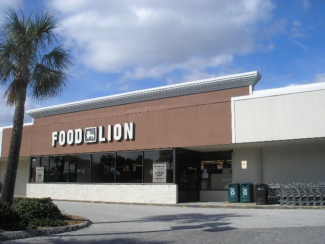 Ormond Beach rental Condos and vacation homes: Food Lion Closing