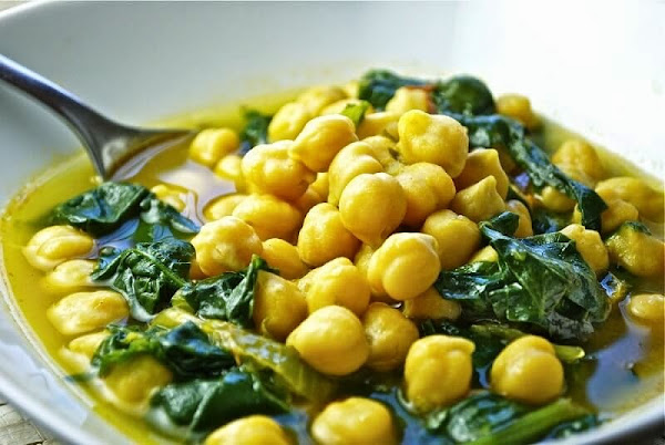 GARBANZOS CON ESPINACAS