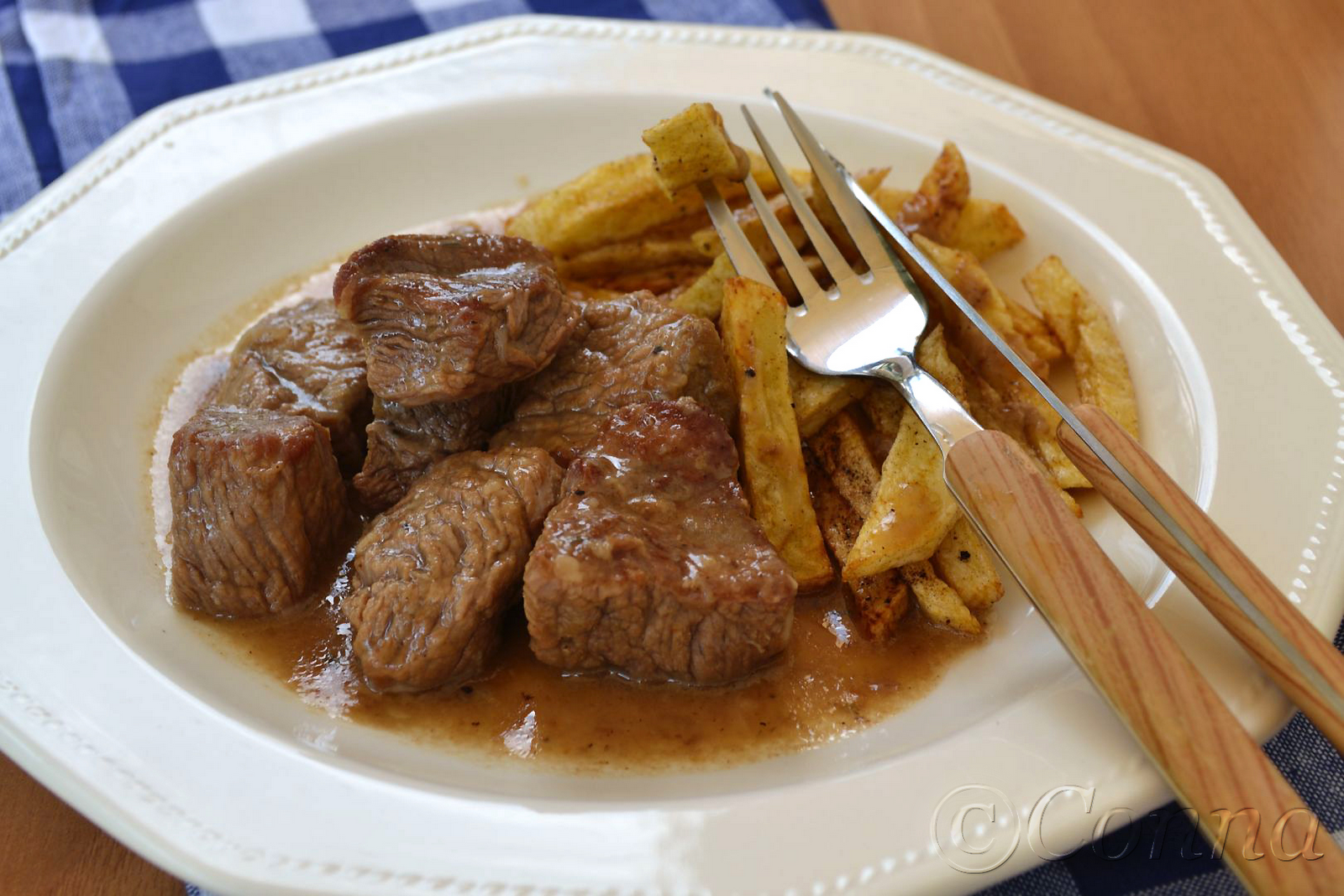 Sabor Beef In White Sauce