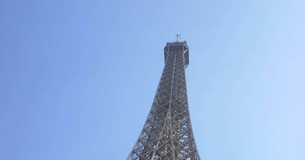 J'ai Envie De Toi Theatre De La Tour Eiffel La Tour Eiffel pour mon Instant T - DAME SKARLETTE