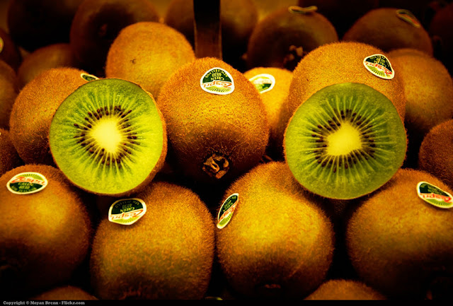 Manfaat buah kiwi 