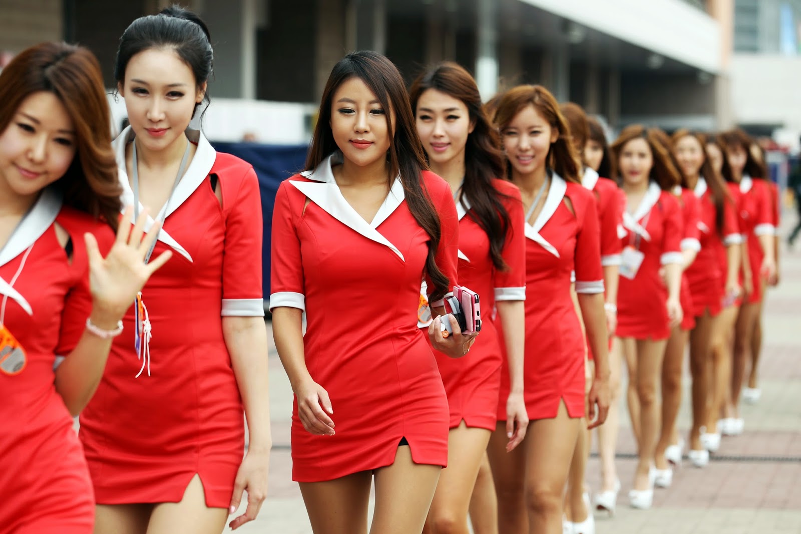 Шутки про глаза. Различие цветов у мужчин и женщин. Клички для парня любимого. Korean girl group. Ласковые прозвише для девушки.