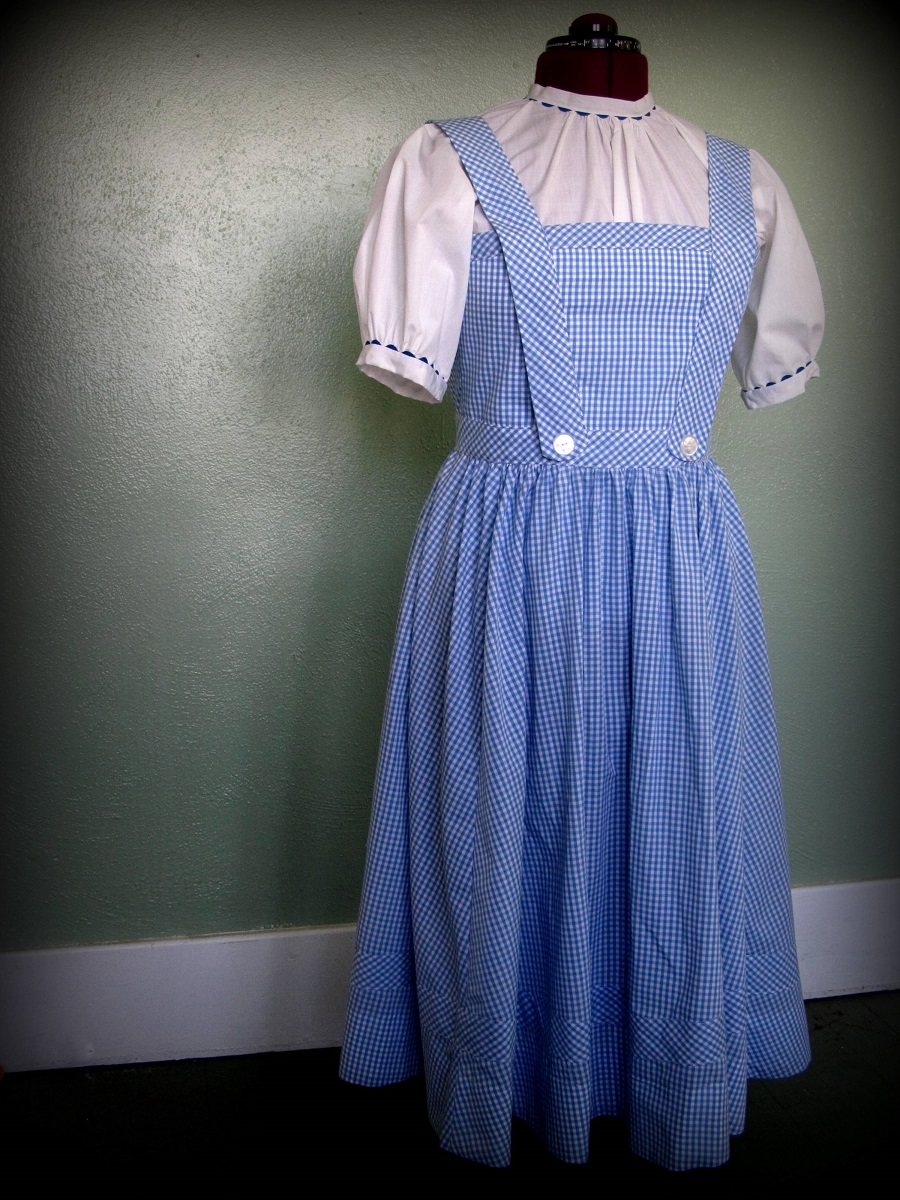 Romantic History: A Dorothy Dress