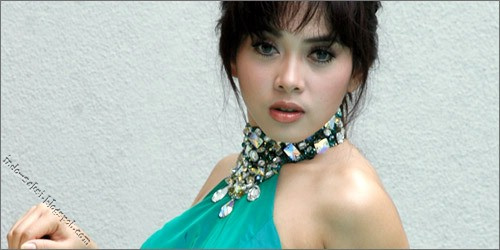 Foto Syur Syahrini Di Internet Ternyata Asli | Galeri Selebritis