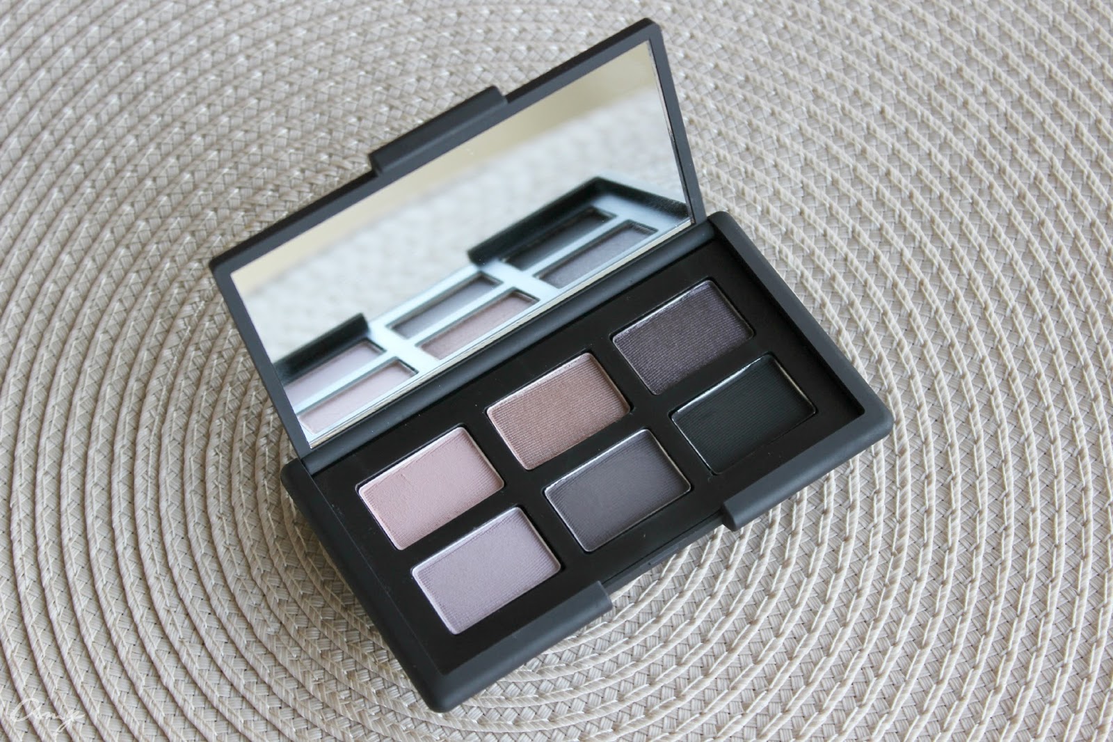 NARS Fairy's Kiss Palette NARS Fairy's Kiss Palette