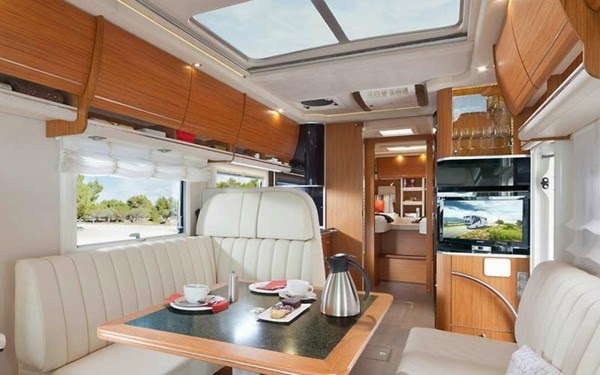 50 fantastic luxury motor-homes on wheels!