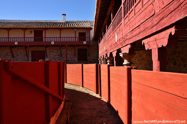 Pasillo de la plaza de toros de Las Virtudes