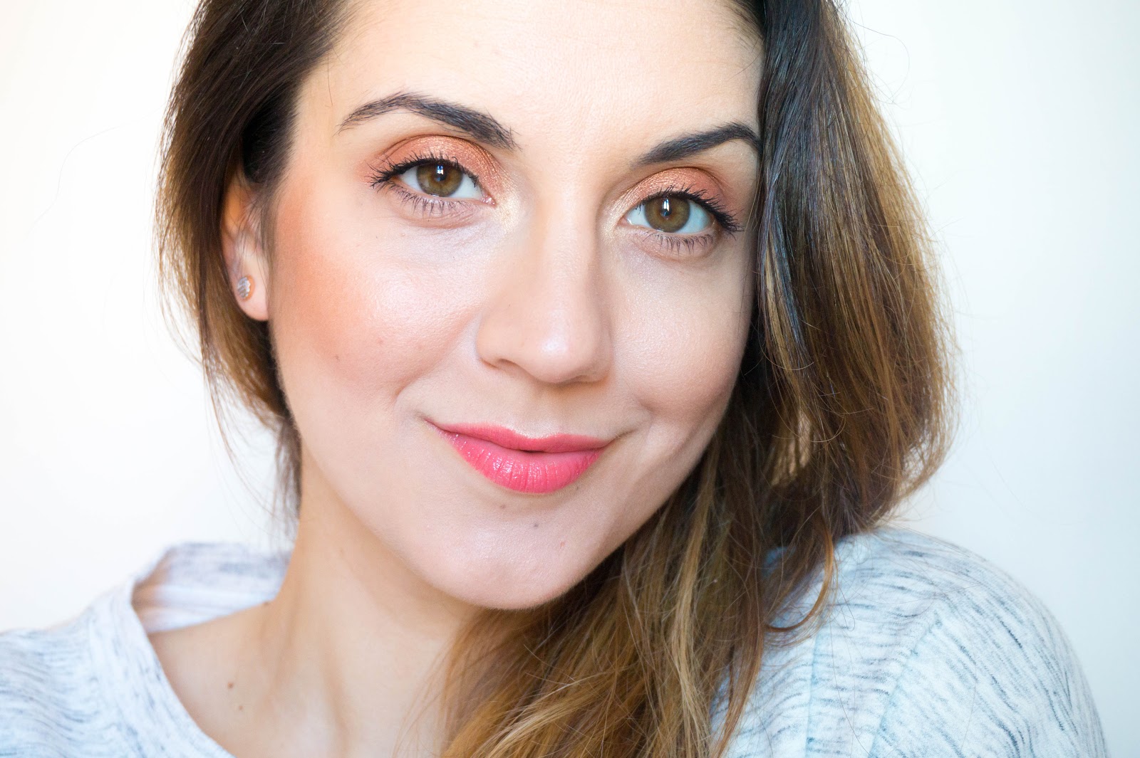 A Super Natural Spring Makeup Edit A Super Natural Spring Makeup Edit, Guerlain La Petit Robe Noir Lipstick, Claudia Louch Mineral Loose Powder