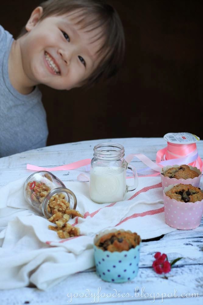 GoodyFoodies Recipe Banana Nut Muffins (Paula Deen)