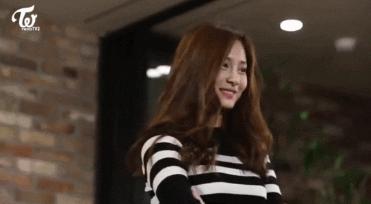 [데이터/스압주의] 트와이스 쯔위에 대해 알아보자.jpgif