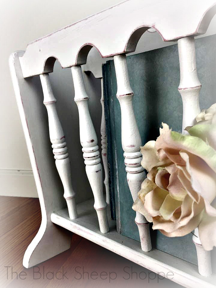 Magazine rack painted in Linen White. Magazine rack painted in Linen White.