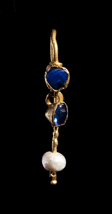 Antiguo Imperio Romano Piedra Perlas de Vidrio de joyas en caso de exhibición agradable