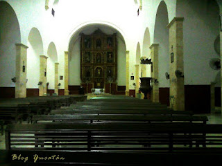 Interior Iglesia de Conkal San Francisco Asis Yucatan