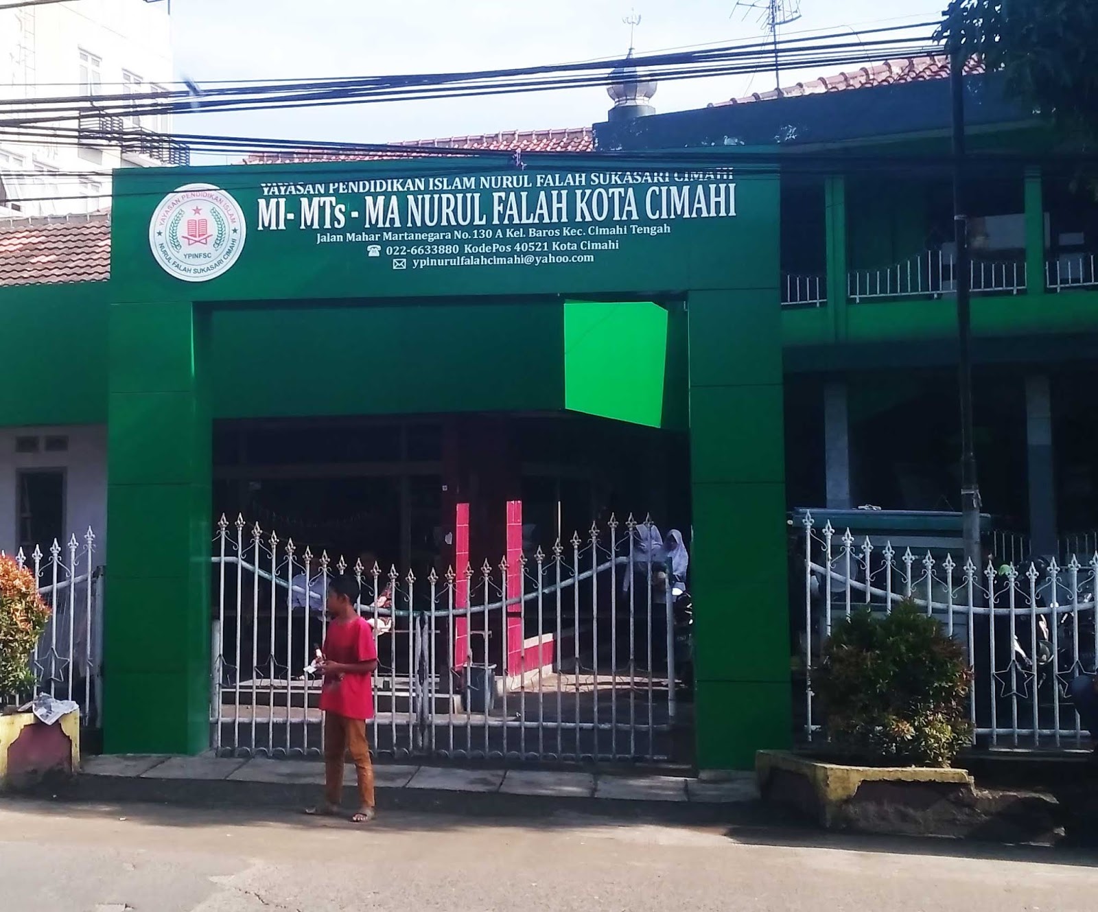 Daftar Guru dan Tenaga Kependidikan MTs Nurul Falah Kota Cimahi 2018/