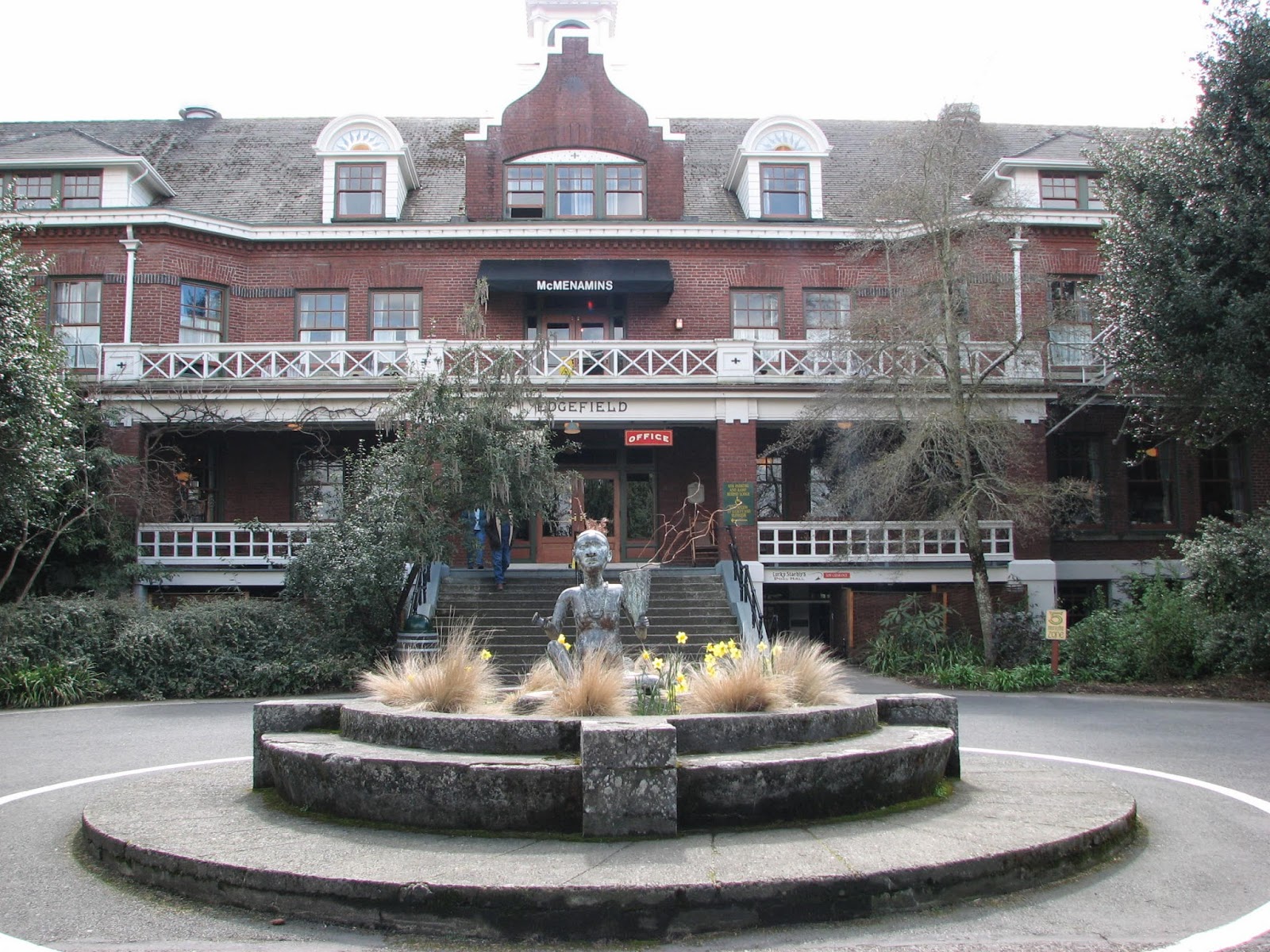 Prairie School Farms Spring adventures McMenamins Edgefield