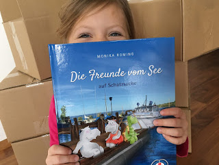 Buch "Die Freunde vom See" zur Aktion "Schwimm dich StaRK" Das Buch "Die Freunde vom See" unterstützt Schwimmkurse für Kinder
