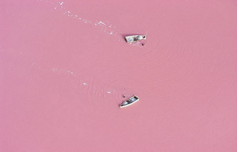Lake Retba – Sengal - Here Are 20 Unbelievable Places You Would Swear Aren’t Real… But They Are.
