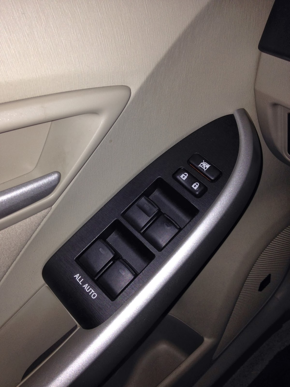 Bizarro Pete's Reinitialize Power Window Controls Toyota Prius 2010