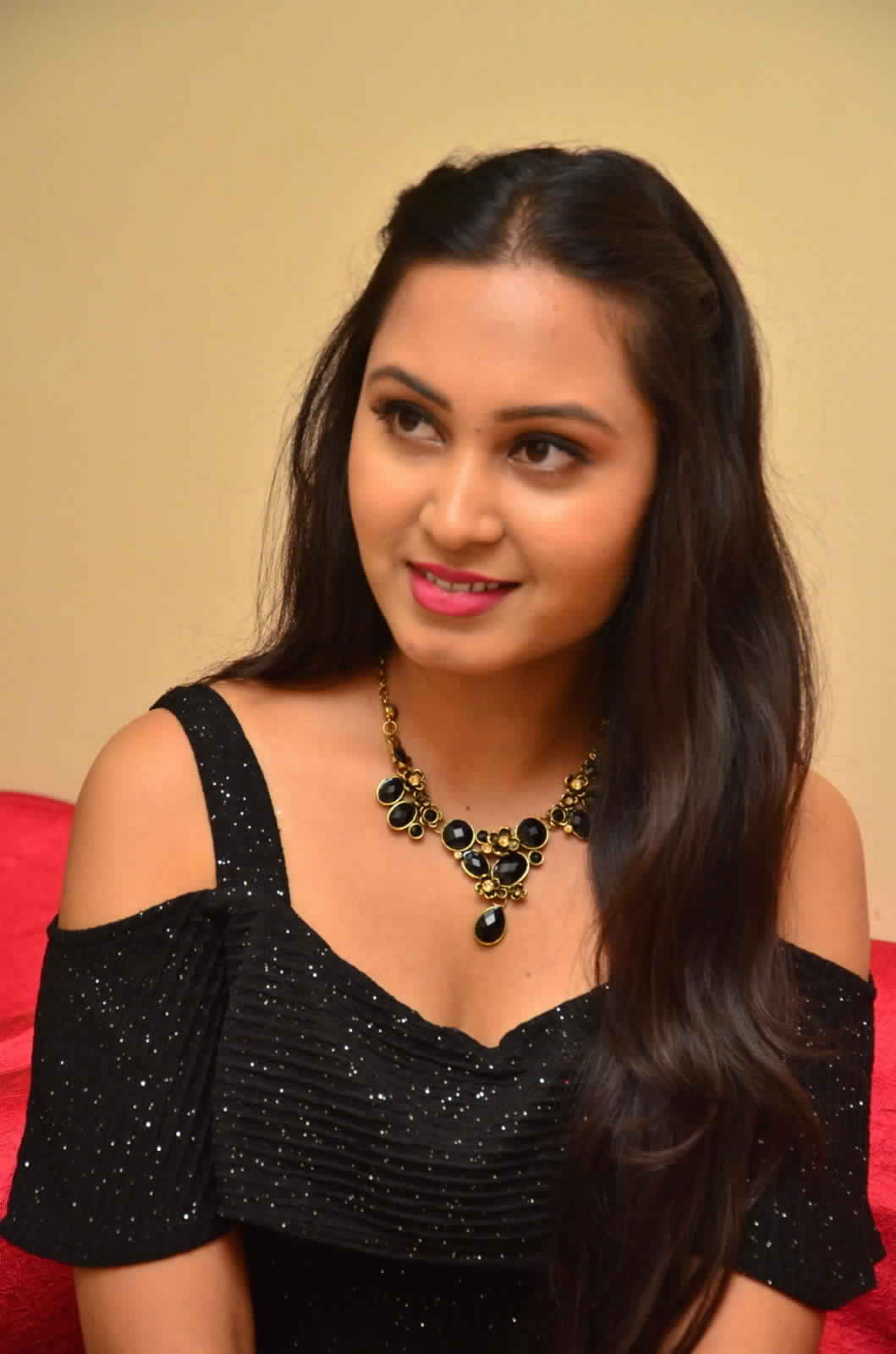 kannada film actress amulya latest hot photos Zee 55 Photos, Images.