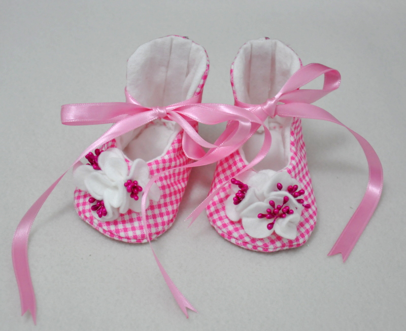 by Nihalce. 03 AY BEBEK AYAKKABILARI ÇIKTI..