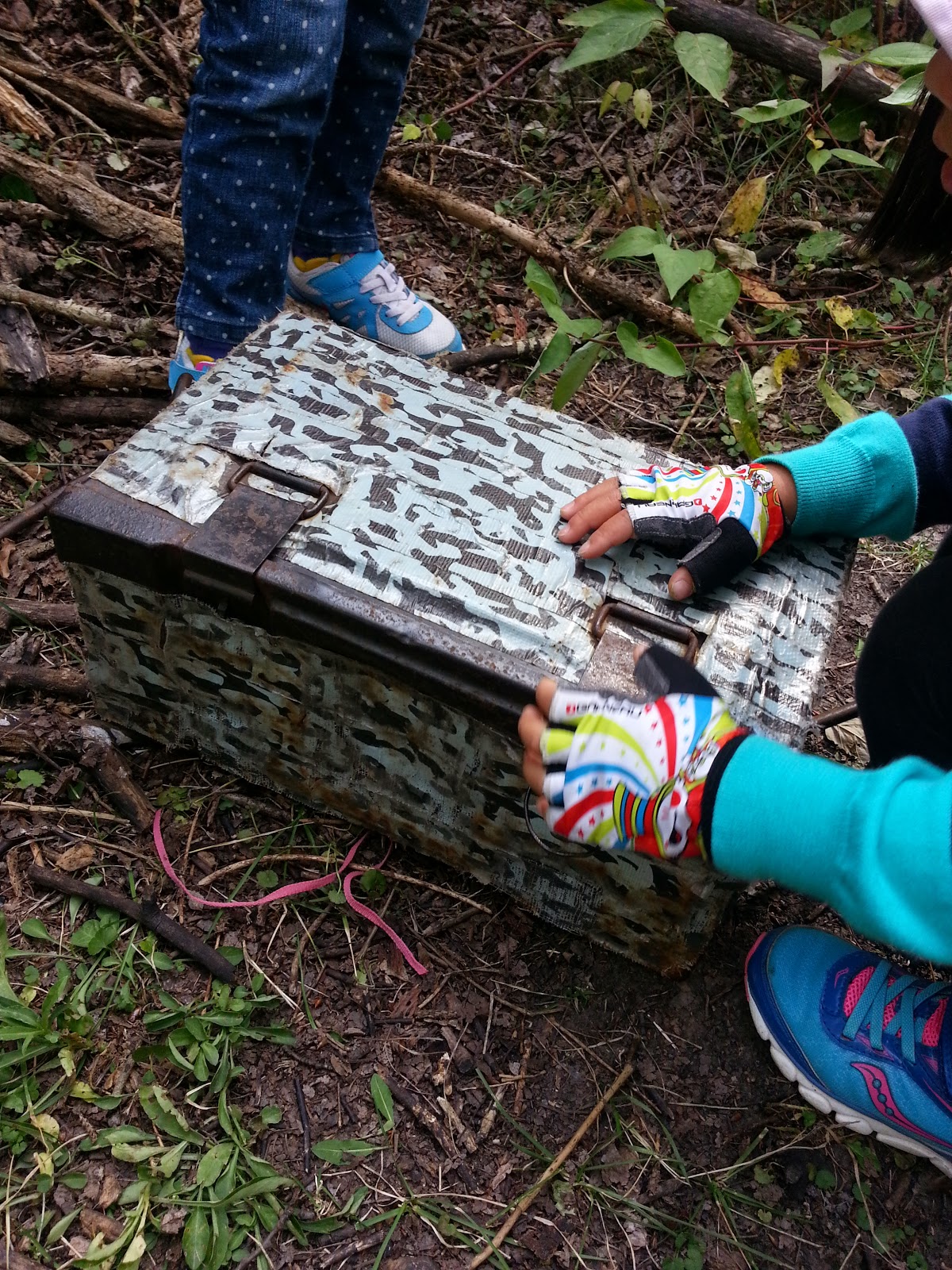 Geocaching 101 How to geocache with your smart phone Play Outside Guide