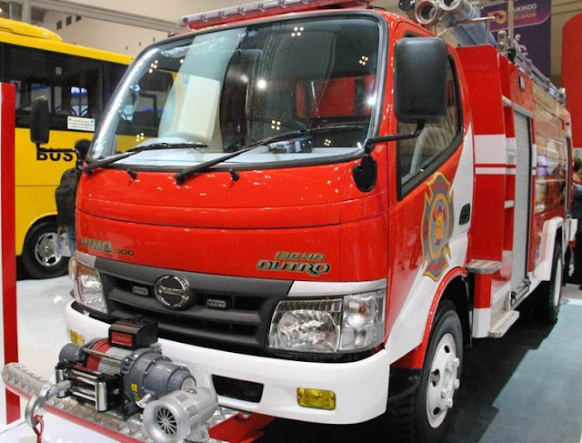 Modifikasi Mobil Truk Hino Dutro-pemadam kebakaran