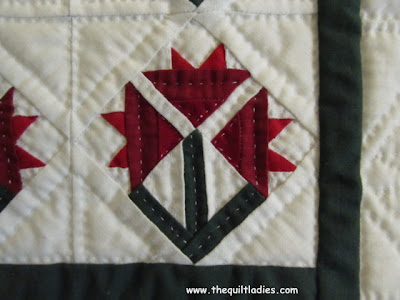 Red and White Flower Quilt Red and White Flower Quilt from my Sewing Room