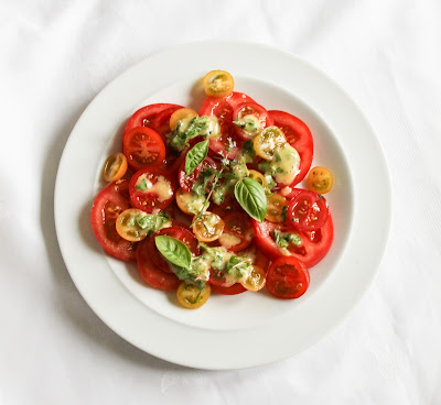 Tomato and herb salad