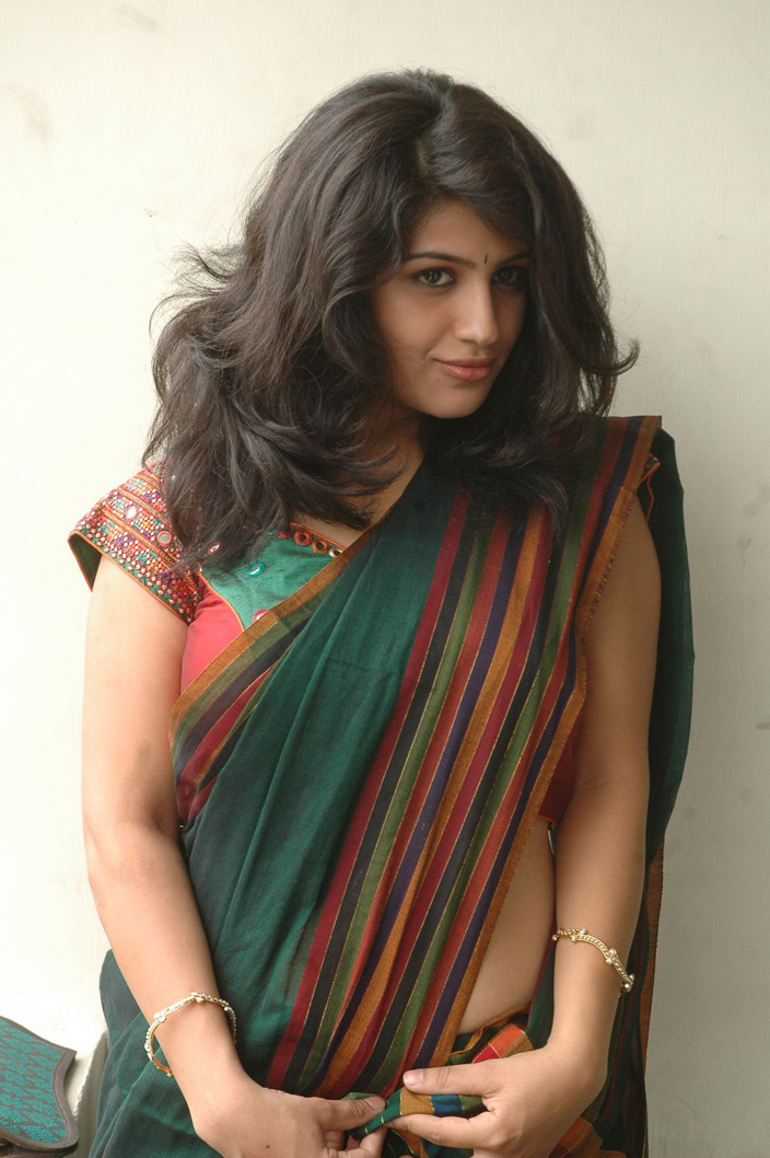 Indian Movie Updates,Telugu,Hindi,Tamil Movie Hot And Spicy Galleries