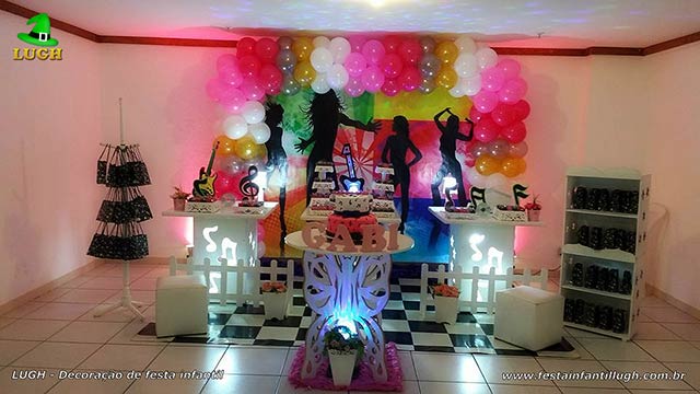 Decoração provençal para festa de aniversário tema Discoteca