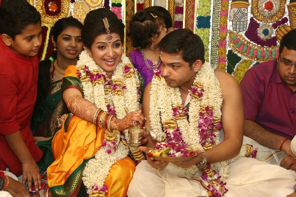 Lg Moviee Dd Vijay Tv Anchor Divyadarshini Srikanth Wedding Photos
