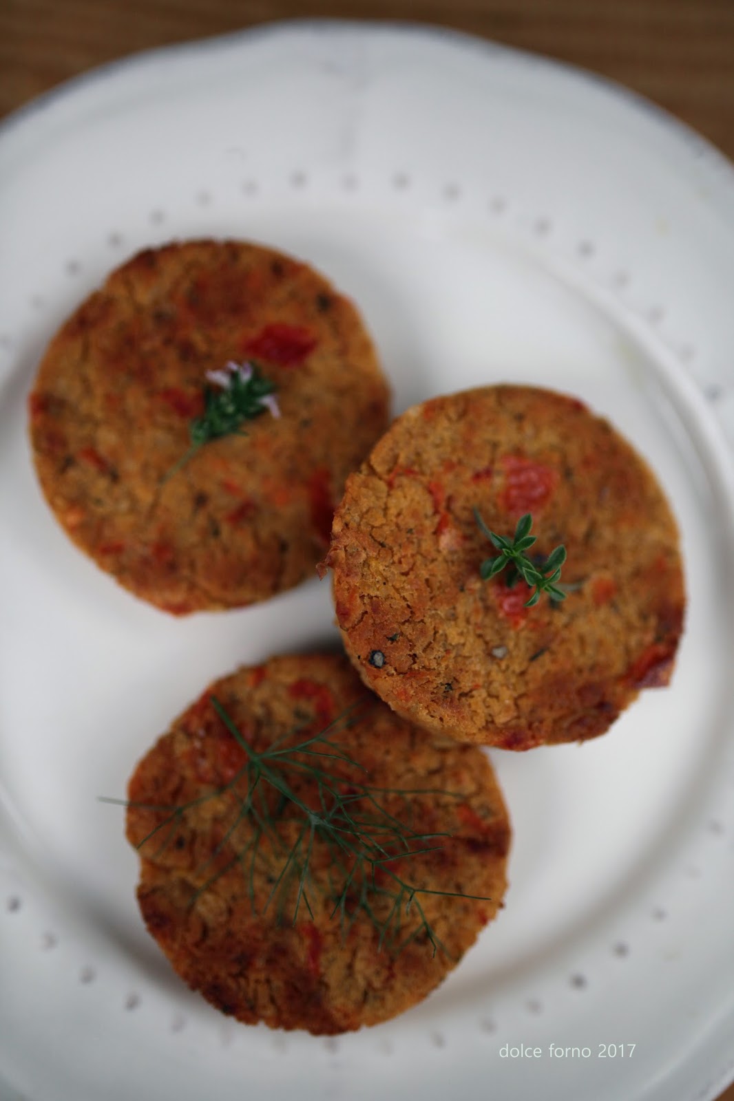 polpette di ceci, peperoni e cous cous di riso, gluten free