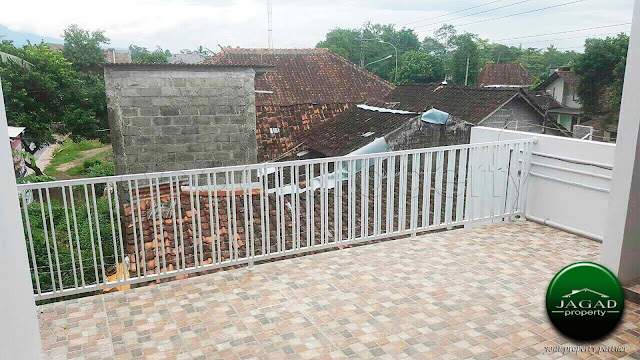 Rumah 2 Lantai Siap Huni Tamanmartani Kalasan Rumah 2 Lantai Siap Huni Tamanmartani Kalasan