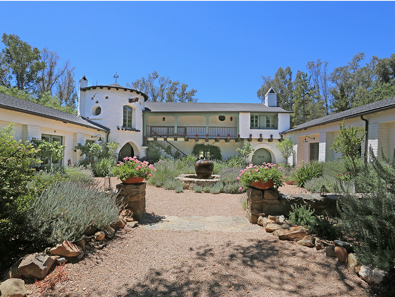 CASA TRÈS CHIC: DUAS VERSÕES DE UM MESMO RANCHO CASA TRÈS CHIC: DUAS VERSÕES DE UM MESMO RANCHO