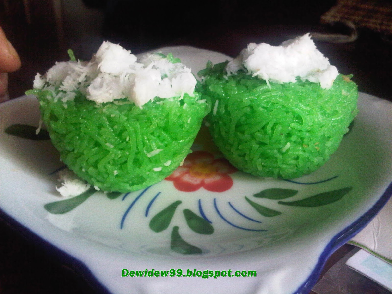 Dewiratnawati Kue Bihun Dewiratnawati Kue Bihun