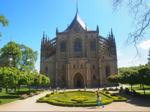 Konsep 30+ Desain Taman Gereja