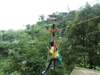  Jalan Jalan ke Objek Wisata Karanganyar Jawa Tengah Liburan Seru ke Parang Ijo, Kemuning, dan Jumog Karang Anyar