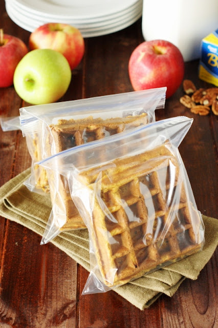Pumpkin-Apple Waffles ~ freezer-friendly, so make a big batch to have an easy breakfast ready in minutes! #REALSeal #ad  www.thekitchenismyplayground.com