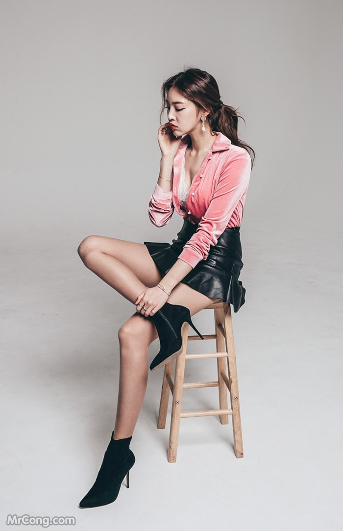Model Park Jung Yoon in the November 2016 fashion photo series (514 photos) photo 16-5