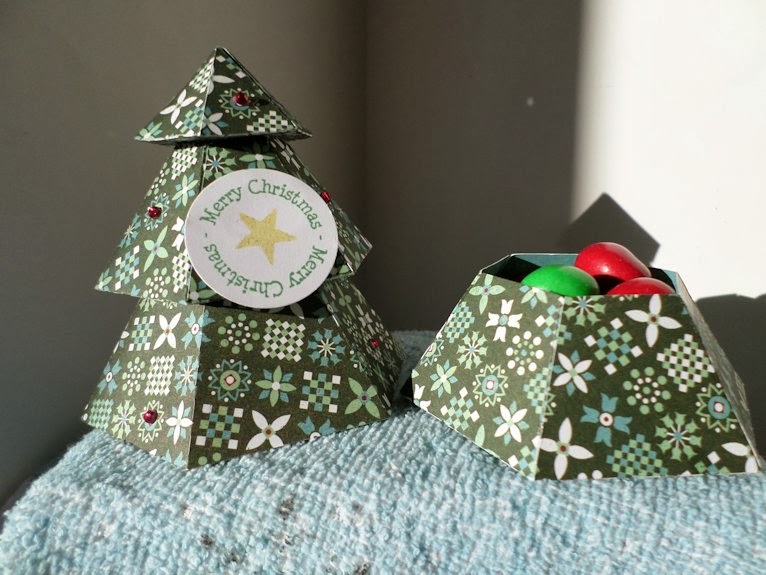 Deanna's Papercrafts Christmas Tree Treat Box