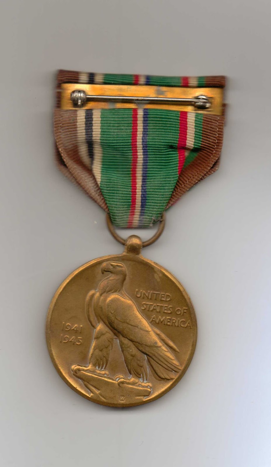 The Jones Genealogist WW II U.S. Campaign Medals